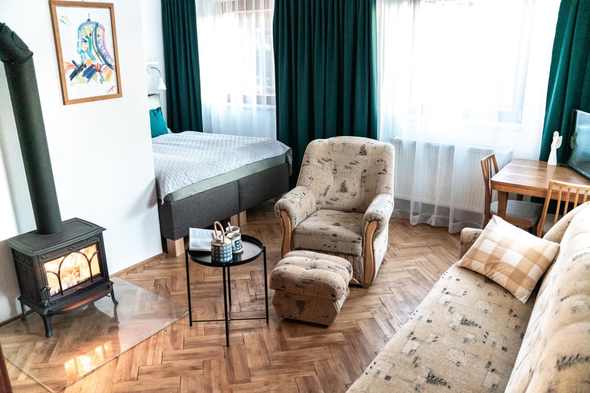 Ferienwohnung Pod Dubem Jeseník Exterior foto